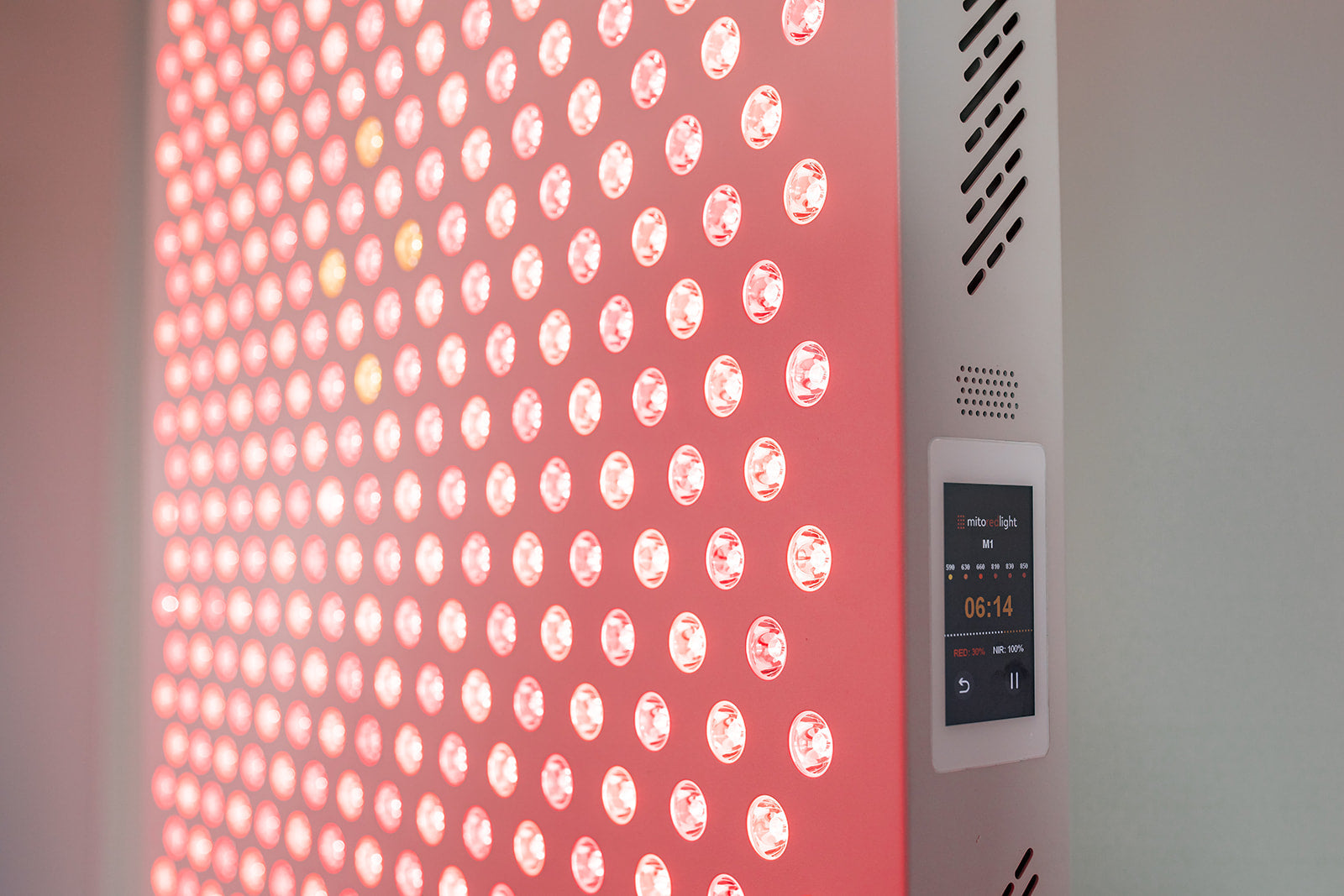 MitoPRO EliteX | XL Red Light Therapy Panel | Mito Red Light